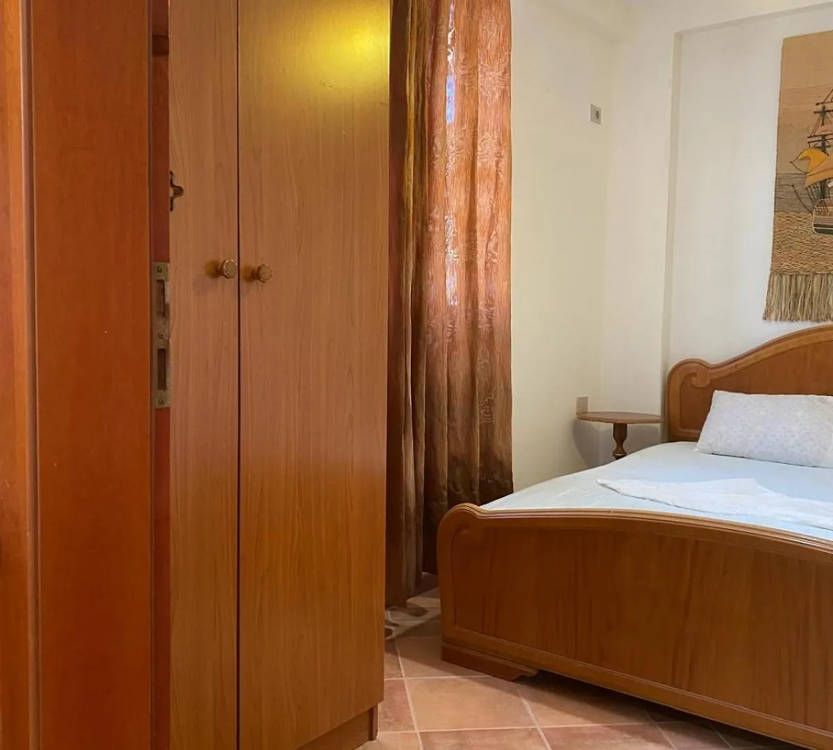 Kea Apartments Durres 0*,